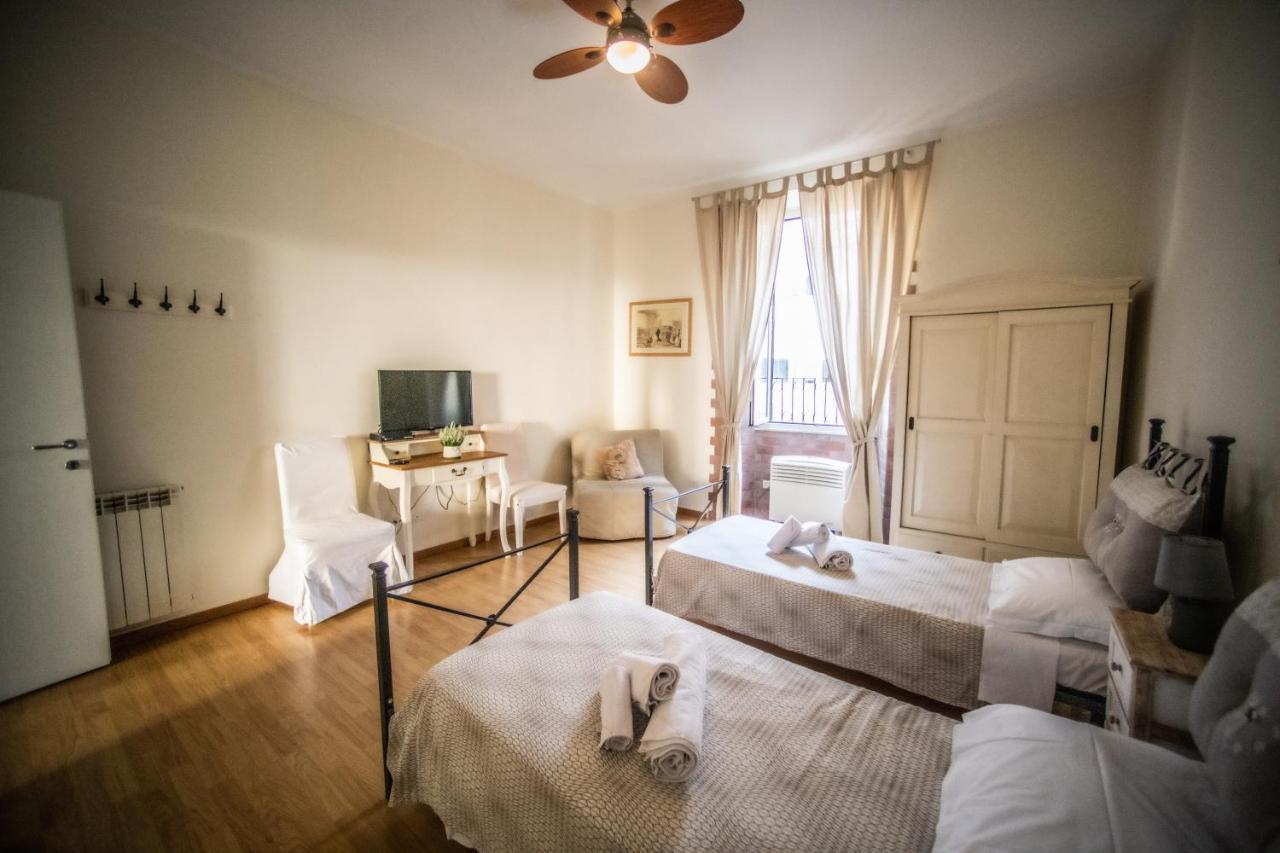 Rione Monti Home روما المظهر الخارجي الصورة